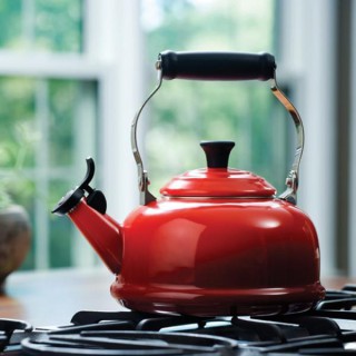 Tetera-silbante-le-creuset