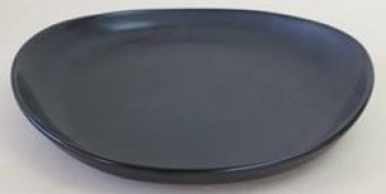 FUENTE REFRACTARIA STEAK 31X26 CM NEGRA LLAMA0.jpg
